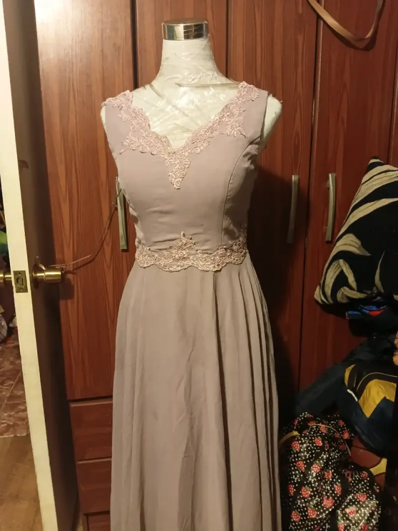 Vestido lila formal - 3