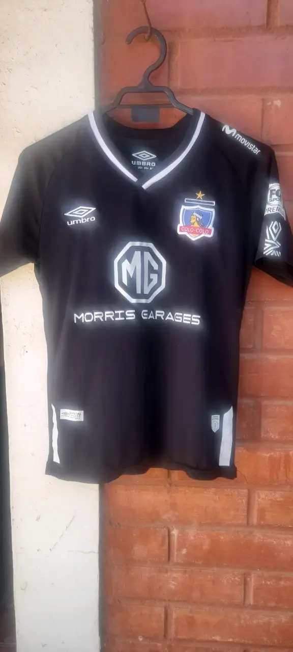 Polera de fútbol Colo-Colo Umbro