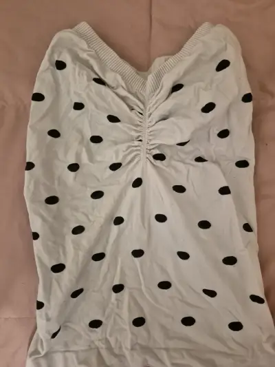 Polera blanca de lunares - miniatura 2