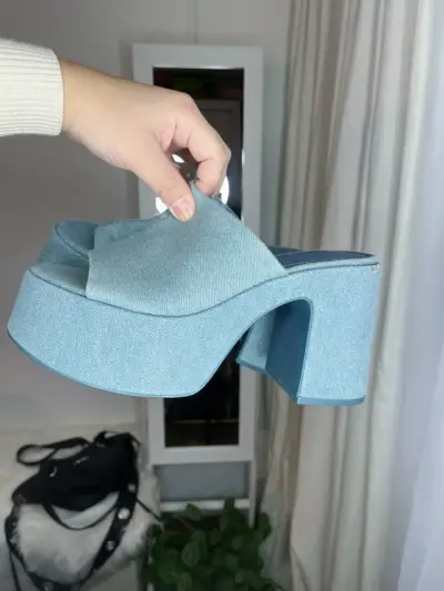 Sandalias plataforma denim STRADIVARIUS talla 38 - miniatura 3