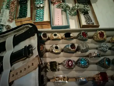 Colgantes de cadena dorados anillos hombre mujer - miniatura 2