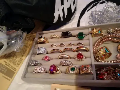 Colgantes de cadena dorados anillos hombre mujer - miniatura 3