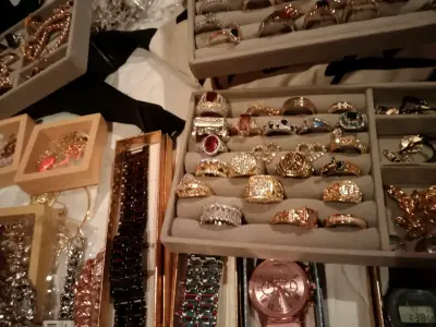 Colgantes de cadena dorados anillos hombre mujer - miniatura 5