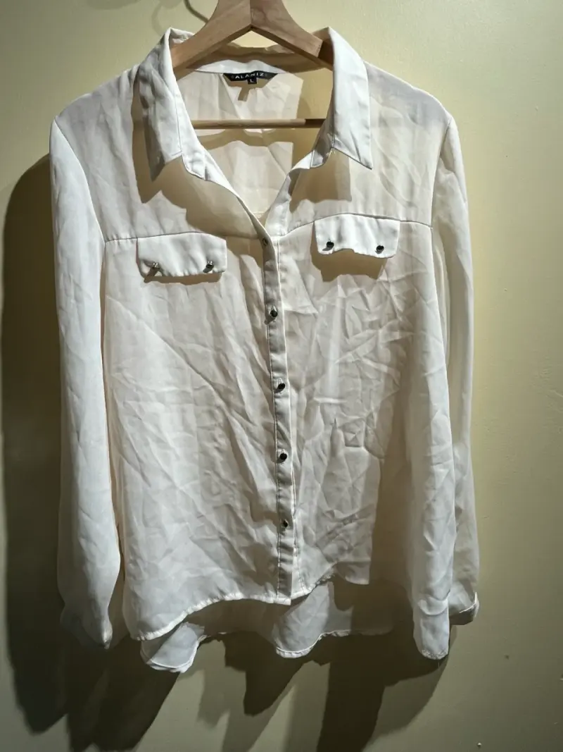 Blusa blanca mujer marca Alanis, talla M-L - 1