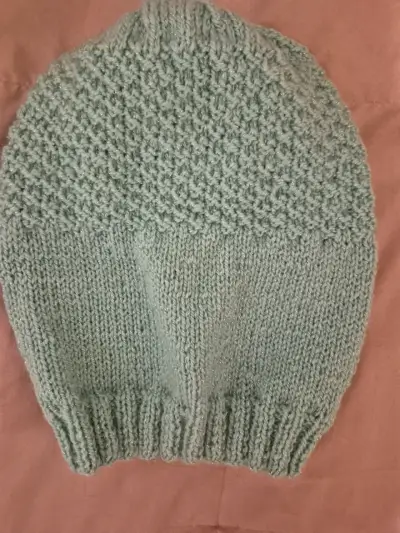Gorro tejido verde musgo - miniatura 2