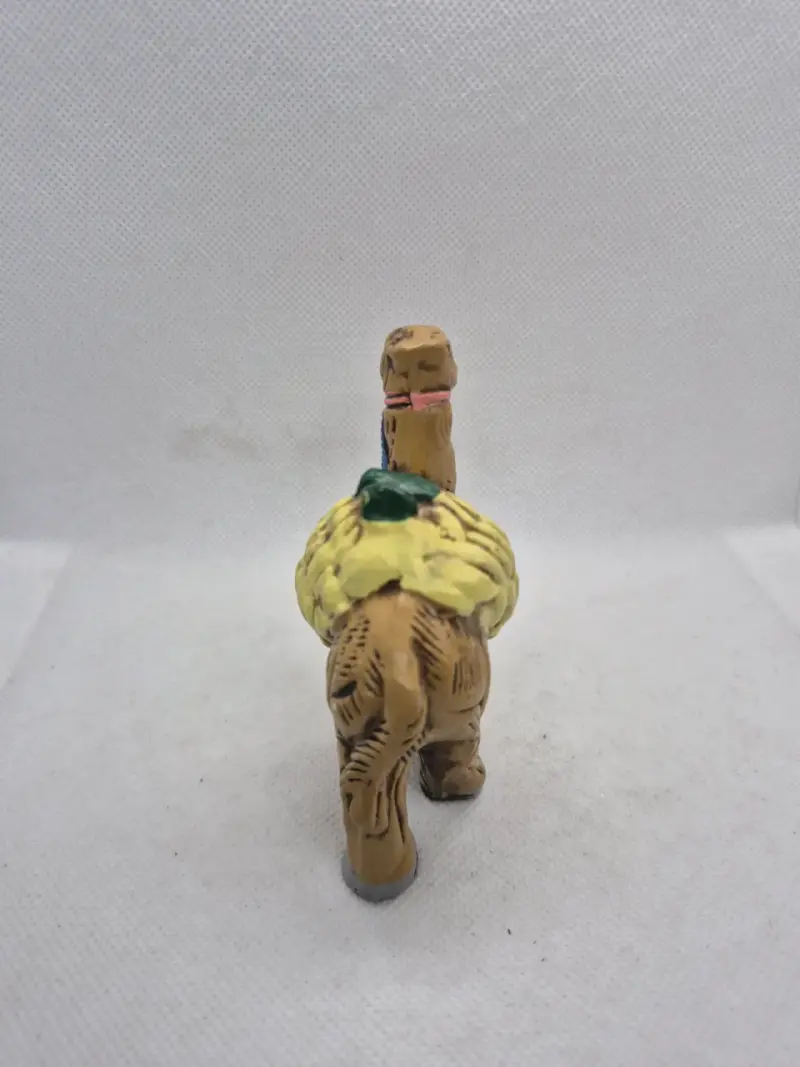 Figura de camello decorativa - 4