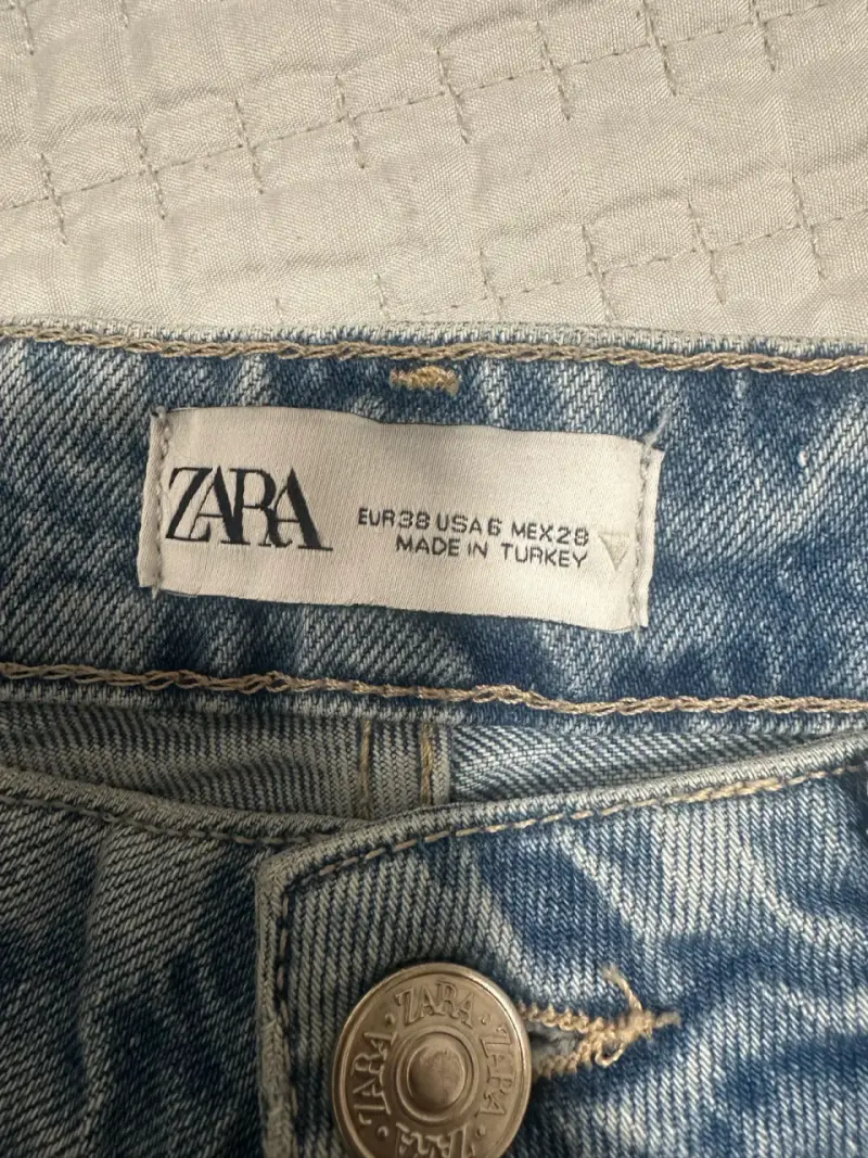 Jeans rasgados azules - 2