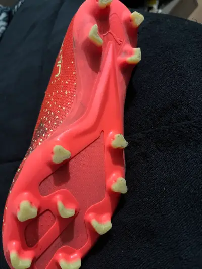 Zapato de fútbol - miniatura 4