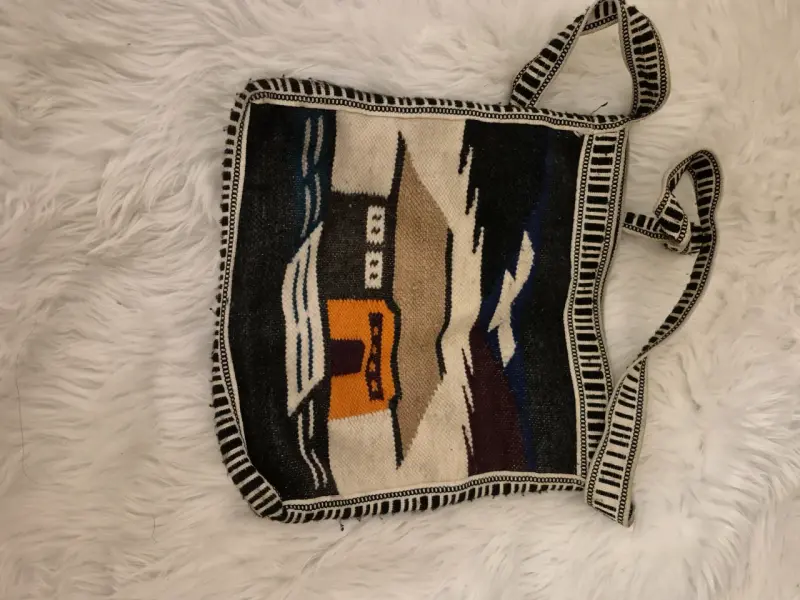 Bolso artesanal tejido - 1