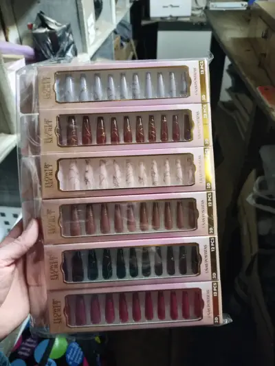 Set de uñas postizas Flower Secret - miniatura 2