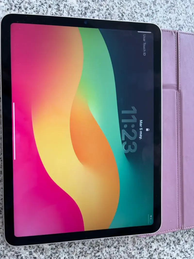 iPad Air plateado en buen estado - 2