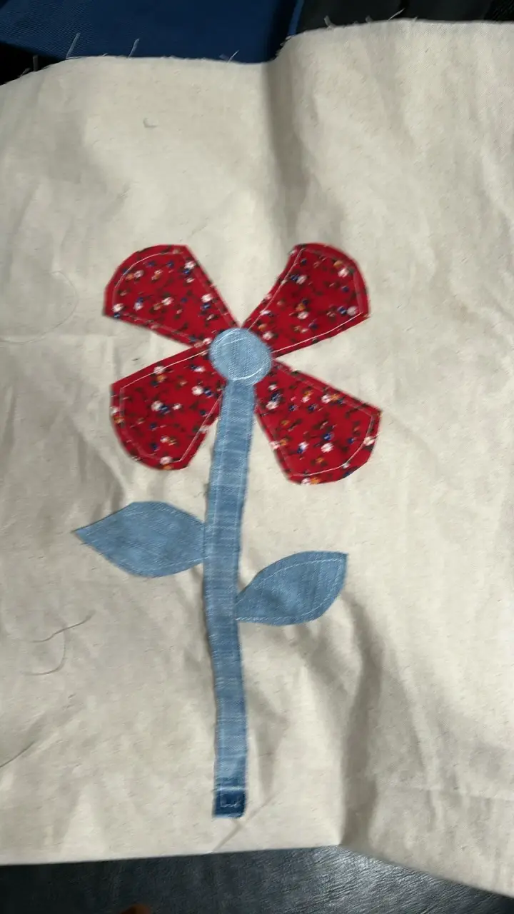 Bolsa Tela con diseño de flor - 1