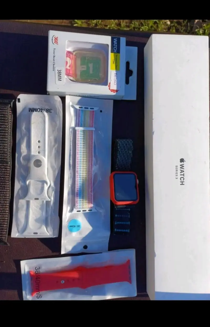 Smartwatch Apple aluminio  con correa - 6