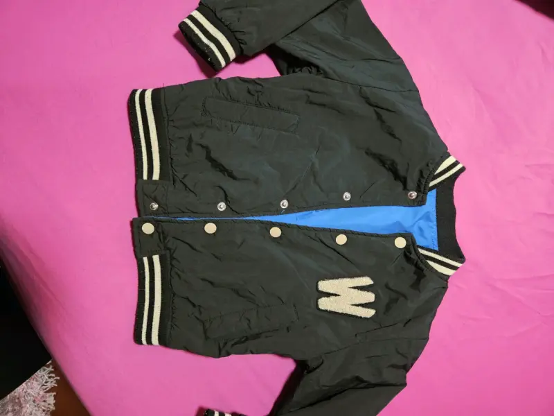 Chaqueta bomber negra para niño zara 3 a 4 años