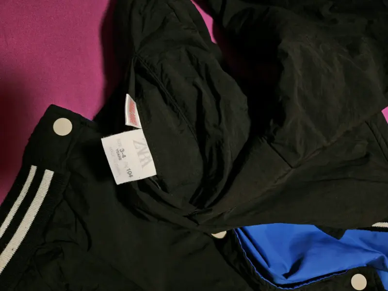 Chaqueta bomber negra para niño zara 3 a 4 años - 3