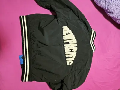 Chaqueta bomber negra para niño zara 3 a 4 años - miniatura 4