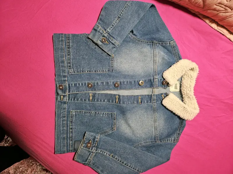 Chaqueta de mezclilla 4 Kids talla 4