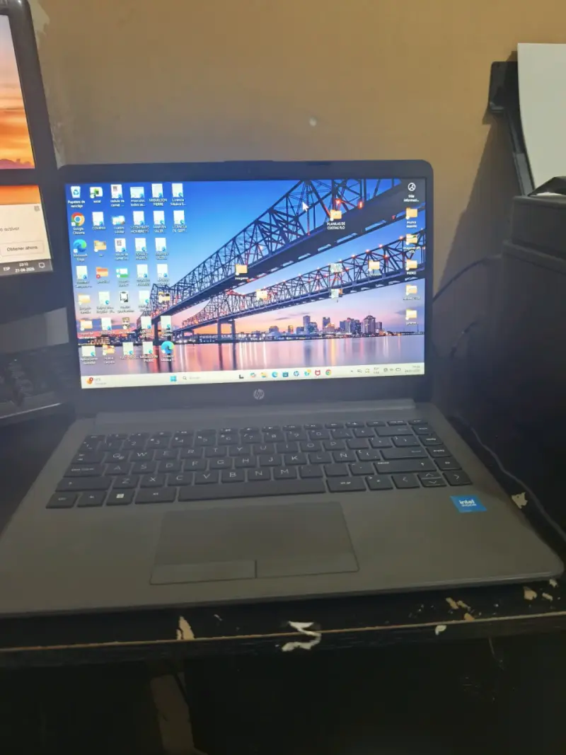 Notebook HP gris - 2