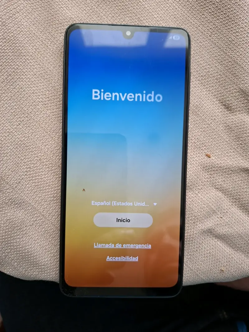 Teléfono Samsung Galaxy en buen estado - 2