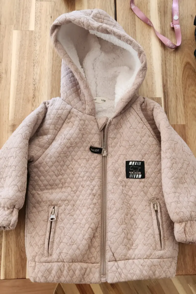 Chaqueta con polar nueva