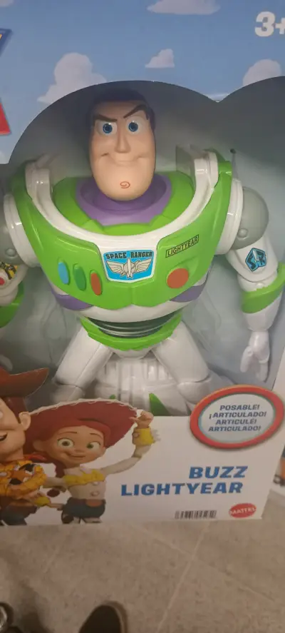 Figura articulada de Buzz Lightyear - miniatura 1