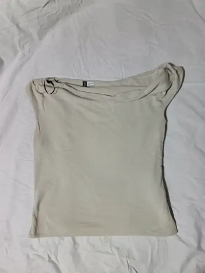 Polera negra de cuello alto - miniatura 5