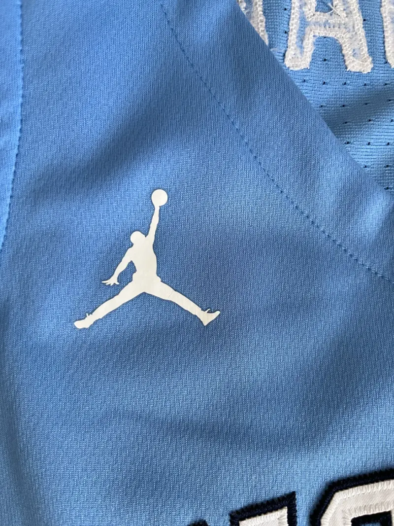 Polera Jordan 23 North Carolina - 5