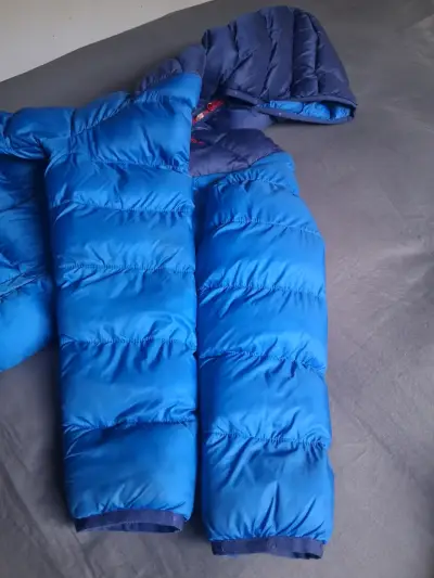 Chaqueta inflable azul con capucha marca lippi - miniatura 6