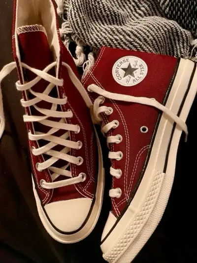 Zapatillas Converse burdeos originales - miniatura 2