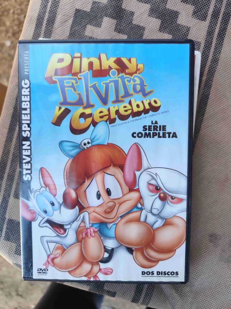 DVD Pinky, Elvira y Cerebro
