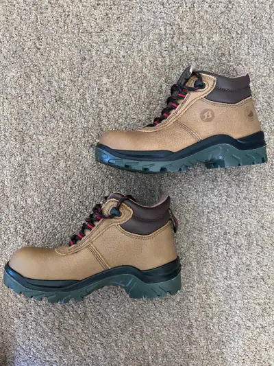 Botin De Seguridad Para Mujer Marca Bata - miniatura 4