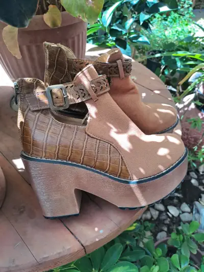 Botines de tacón camel - miniatura 4