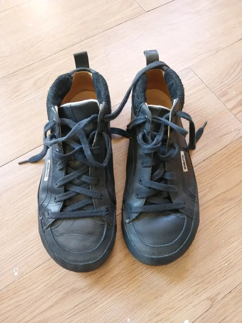 Zapatillas altas negras de cuero - 1