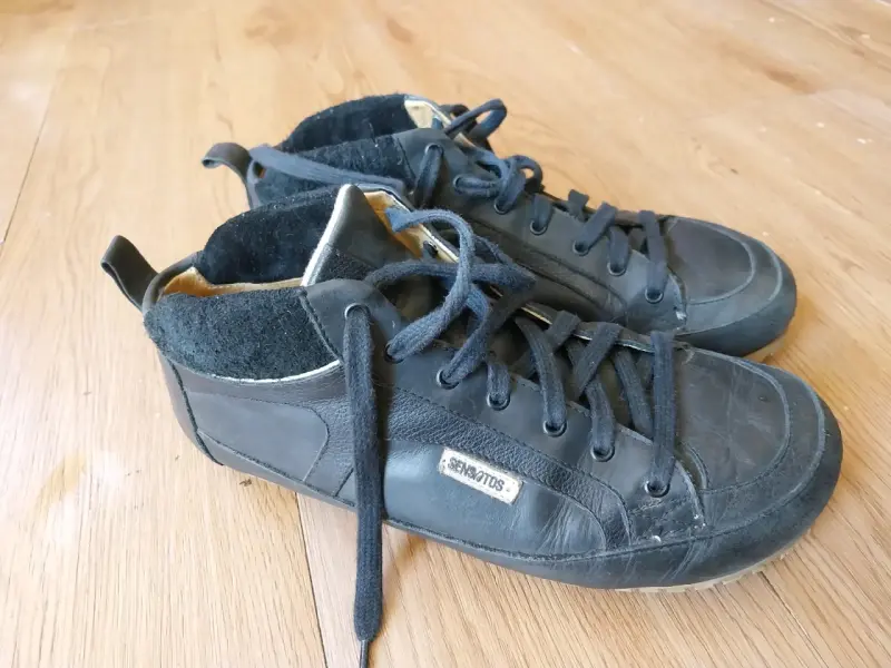 Zapatillas altas negras de cuero - 5
