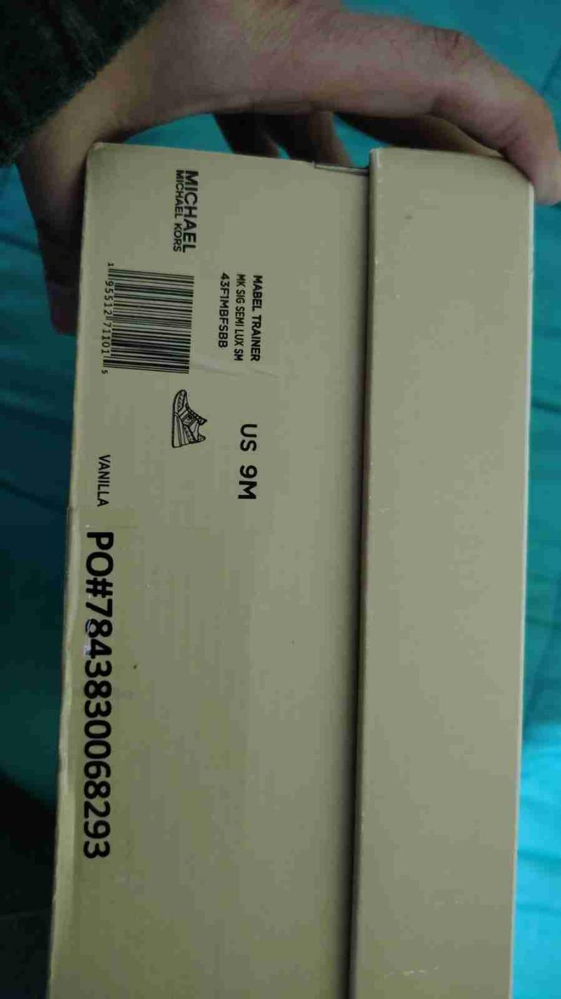 Zapatillas blancas MK - 3