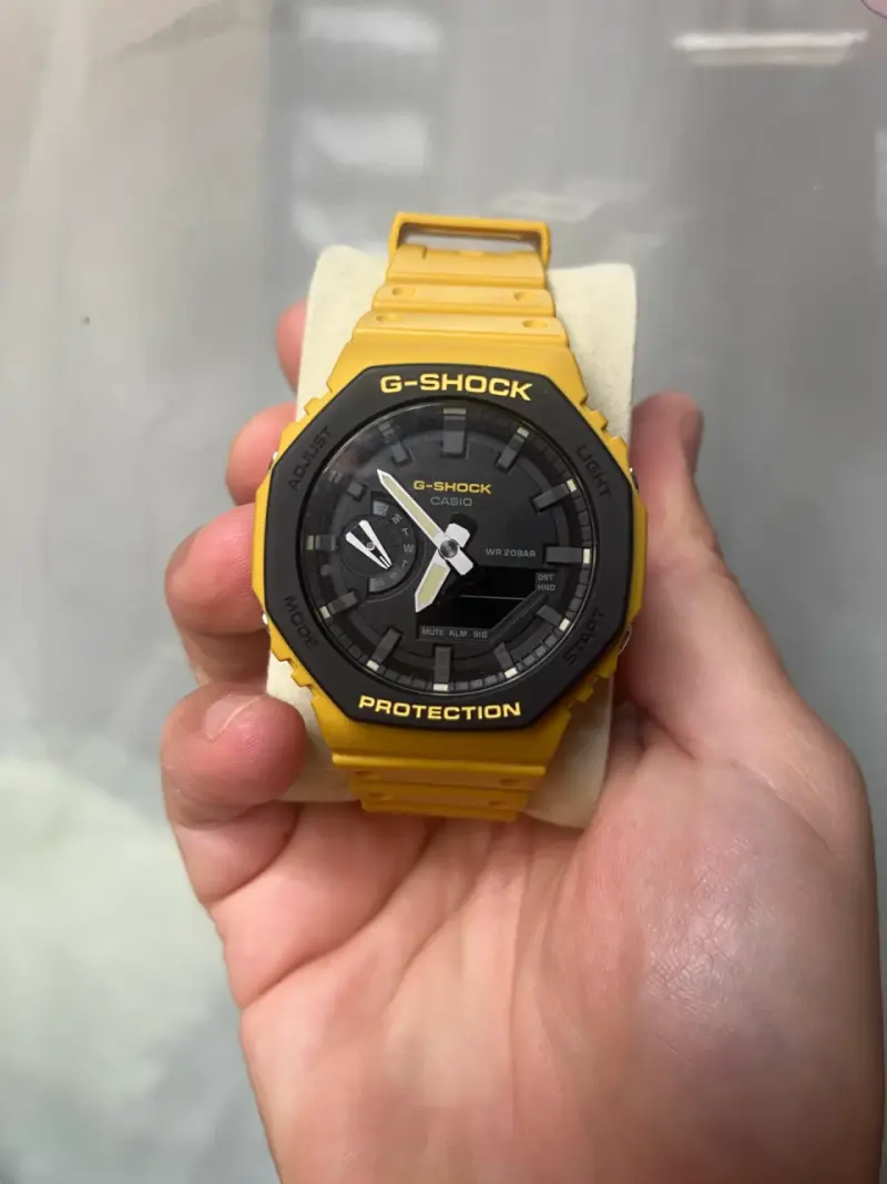 Reloj Casio G-Shock amarillo - 1