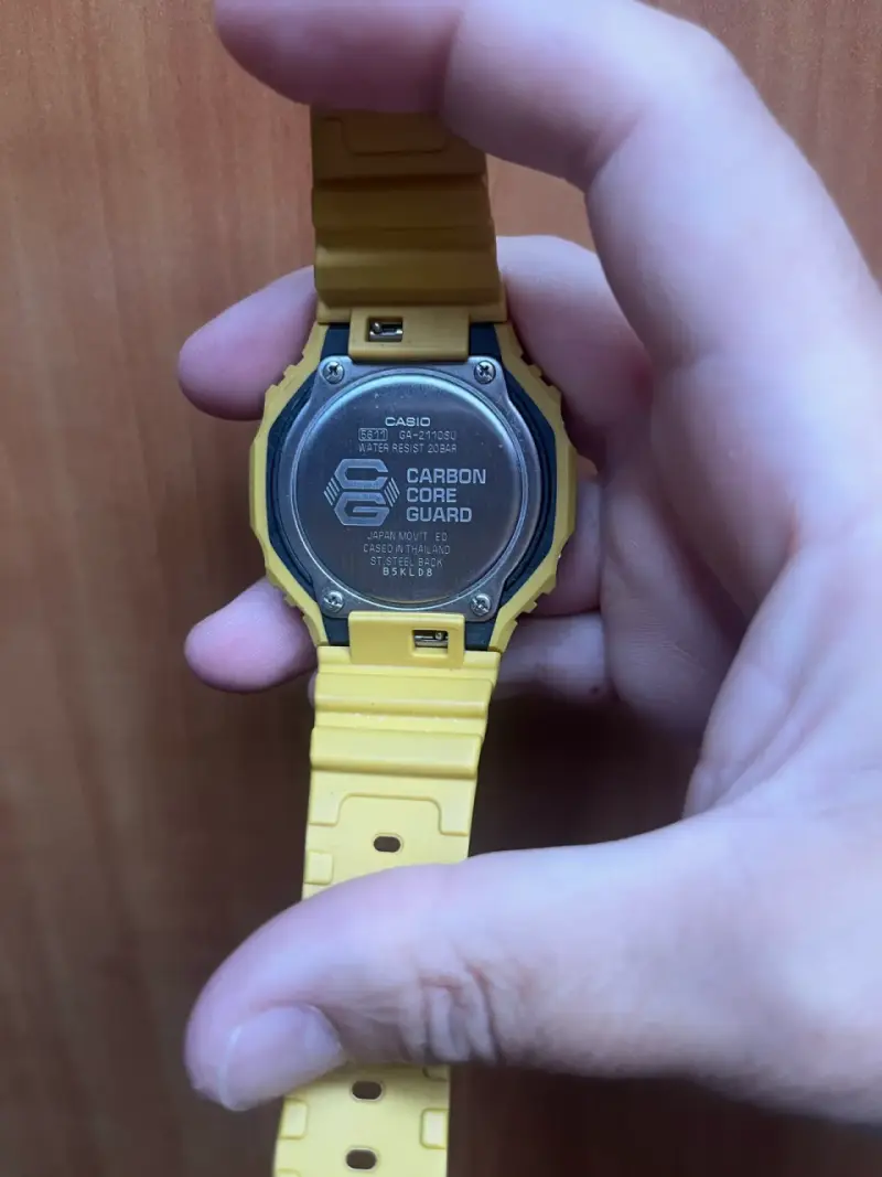 Reloj Casio G-Shock amarillo - 4