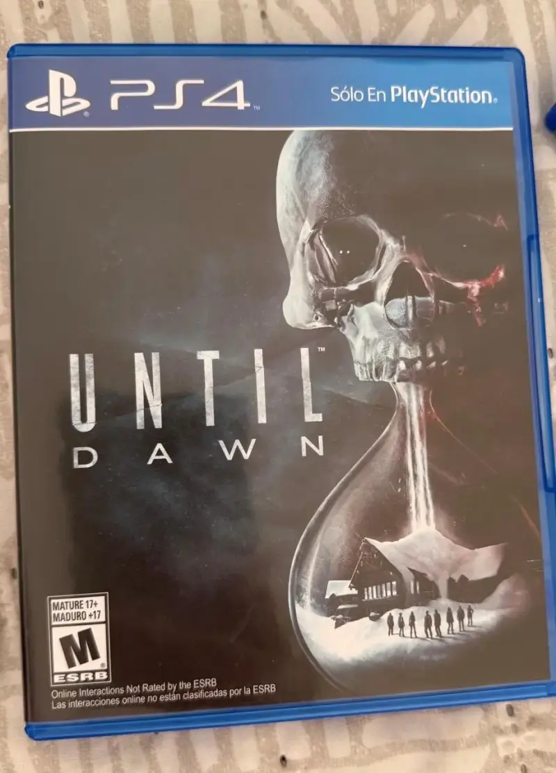 Consola PS4 con accesorios y juegos - 4