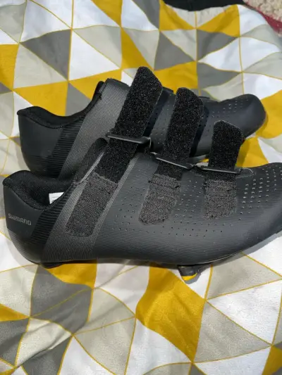 Zapatillas de ciclismo negras - miniatura 3