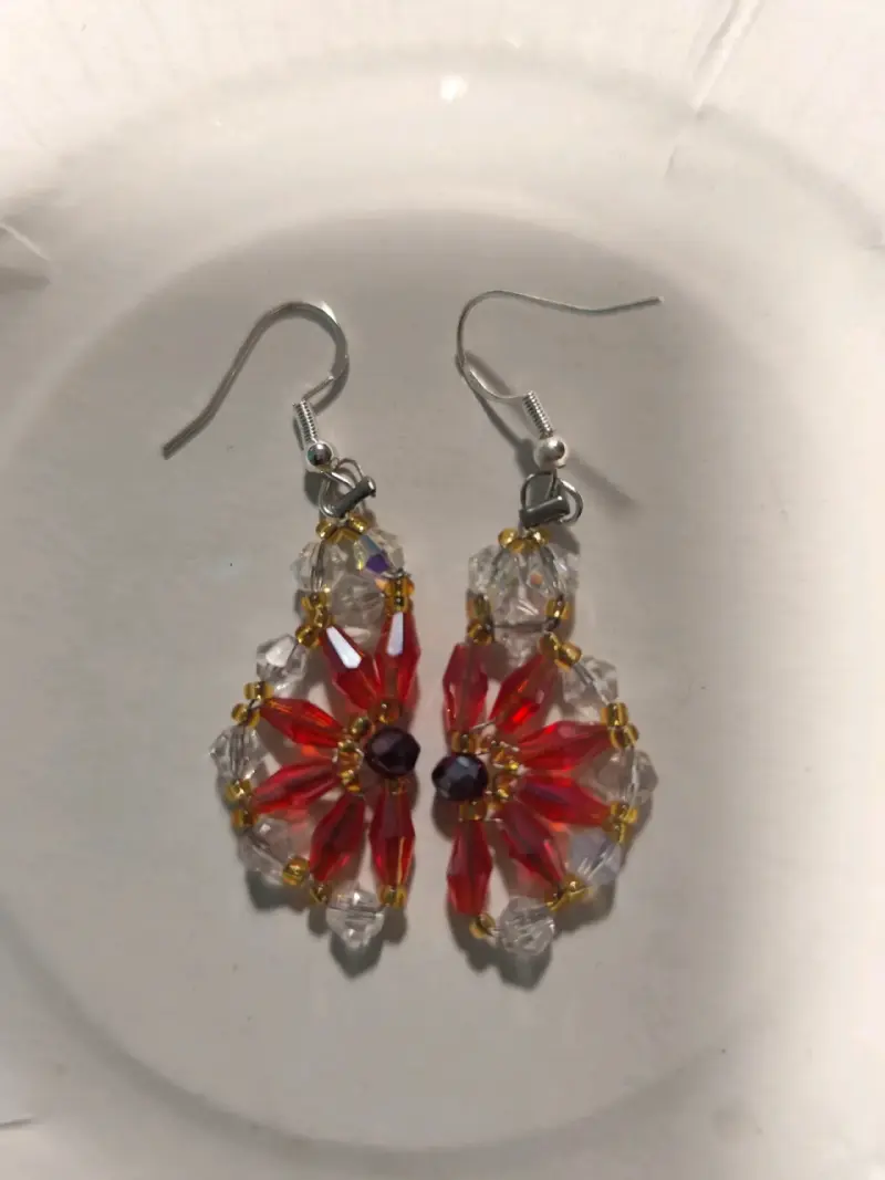 Aros dorados con cristales negros - 6