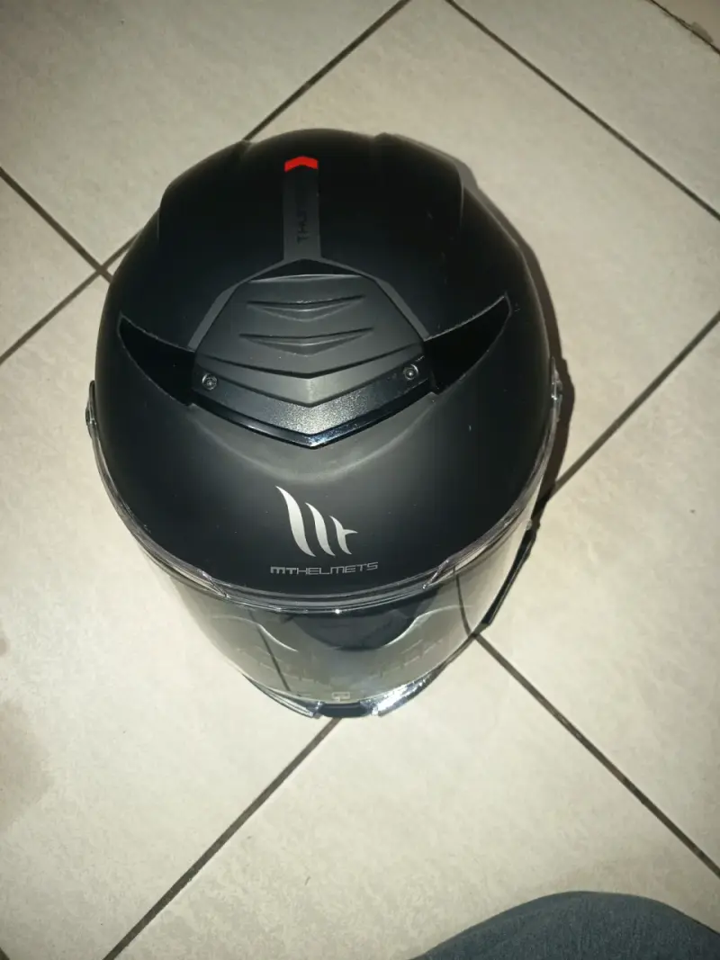Casco moto negro MT Helmets - 3