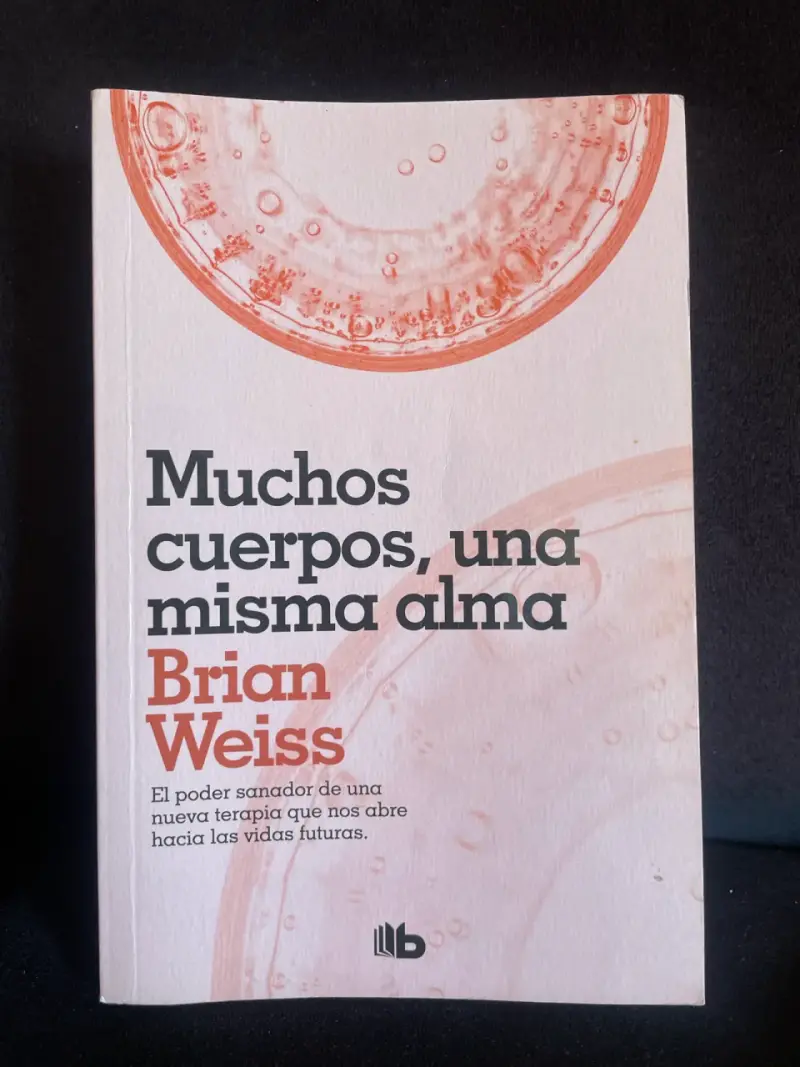 Libro 'Muchos cuerpos, una misma alma' - 1