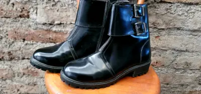 Botin negro de charol - miniatura 5