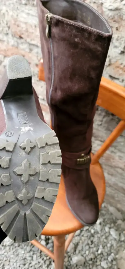 Botas altas de género gamuzado marrón azaleia - miniatura 3