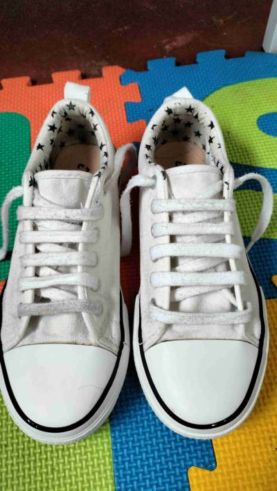 Zapatillas blancas - miniatura 2