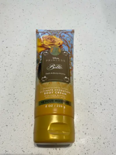 Crema corporal Belle Bath and Body Works - miniatura 1