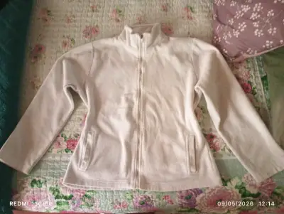 Chaqueta de polar blanca - miniatura 1