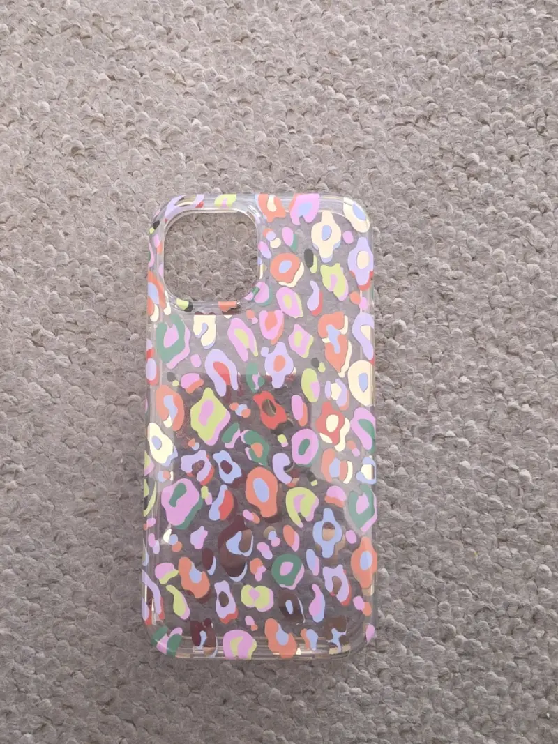 Carcasa brillante para iPhone 15 - 4