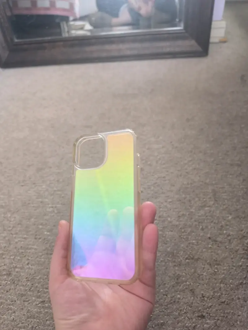 Carcasa iridiscente para celular iphone 15 - 1