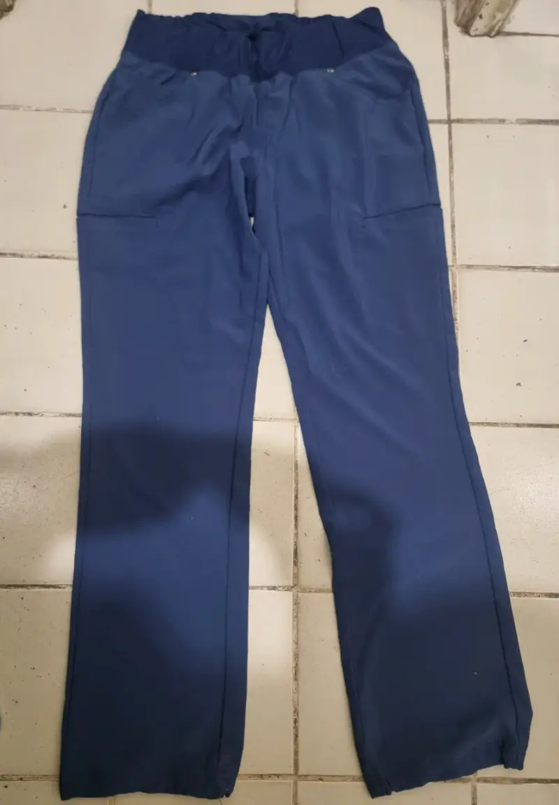 Pantalón azul con bolsillos - 2